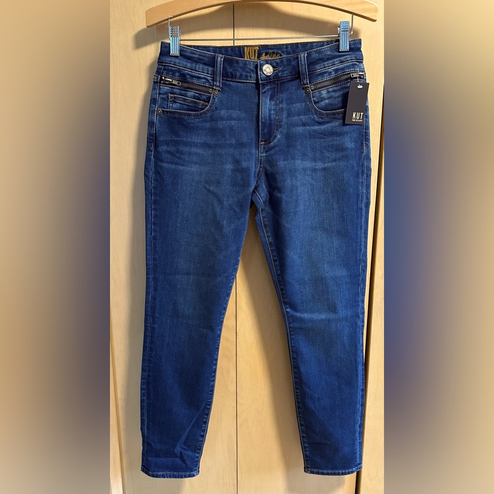 Kut from the Kloth Straight Leg Ankle Jeans - NWT